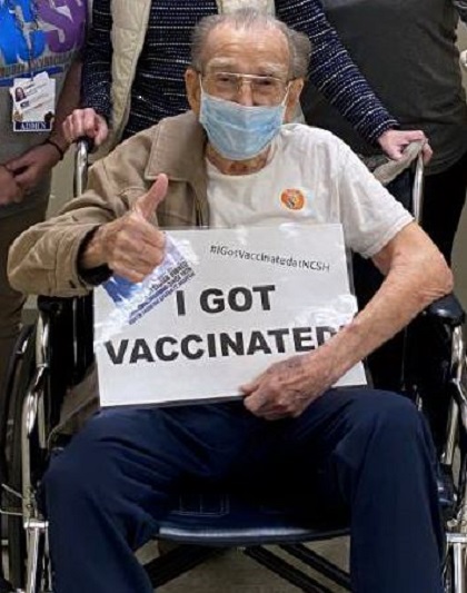 100 Year Old WWII Vet Vaccinated