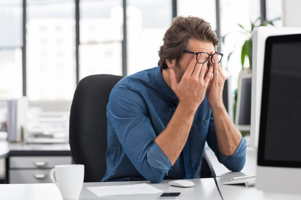 Headaches, Blurry Vision, and More: How To Reduce Eye Strain